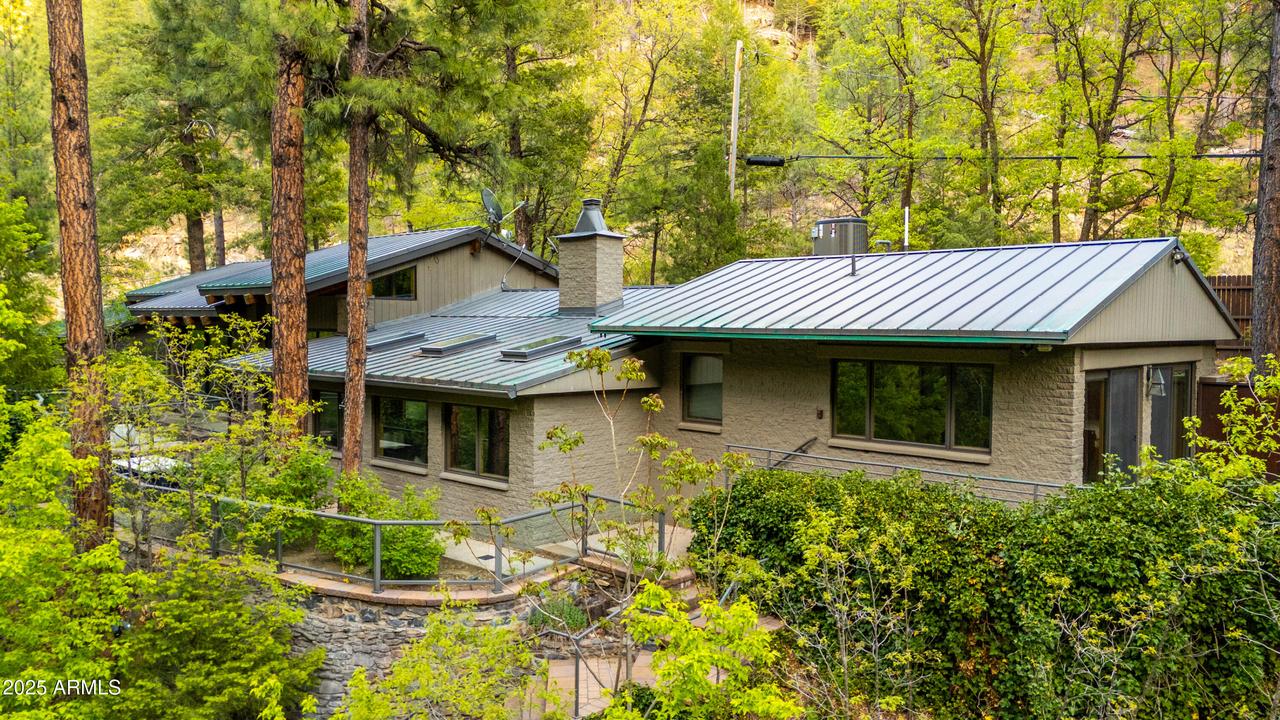 10647 N State Route 89a, Sedona, AZ 86336