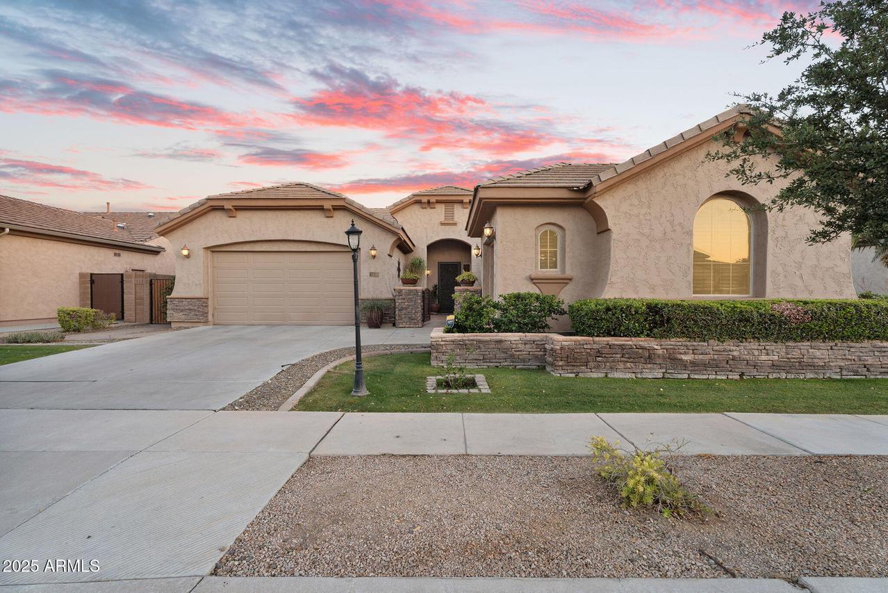 2103 E Canyon Pl., Chandler, AZ 85249