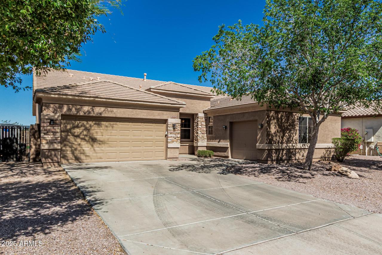 26264 N 74th Ln., Peoria, AZ 85383