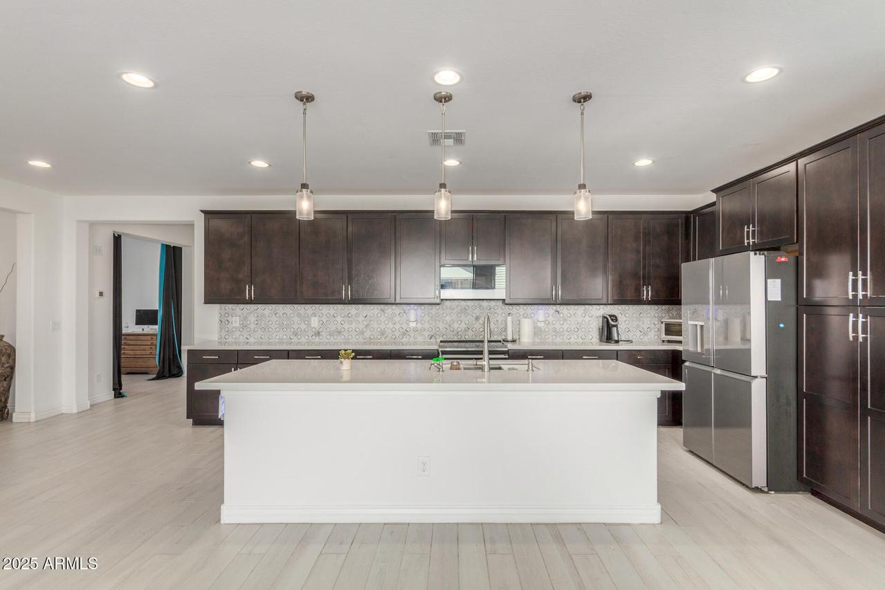 25601 N 140th Ln., Surprise, AZ 85387