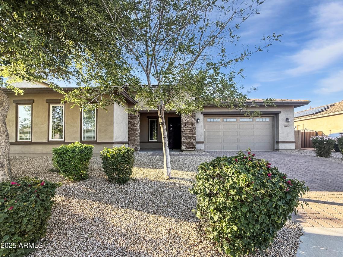 14572 W Medlock Dr., Litchfield Park, AZ 85340