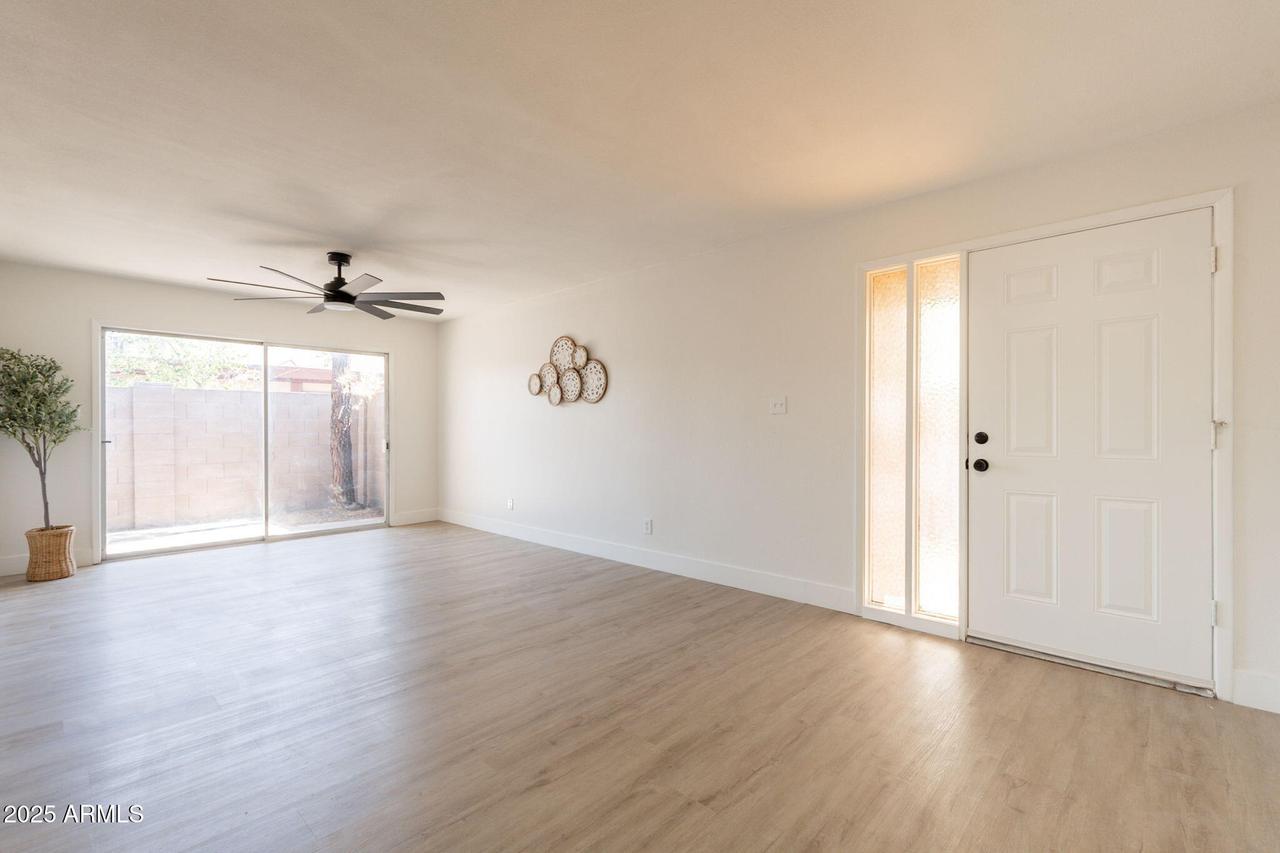909 S Acapulco Ln. #A, Tempe, AZ 85281