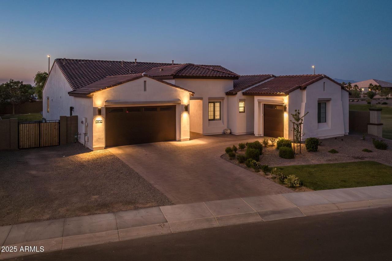 2914 E Flintlock Dr., Queen Creek, AZ 85142