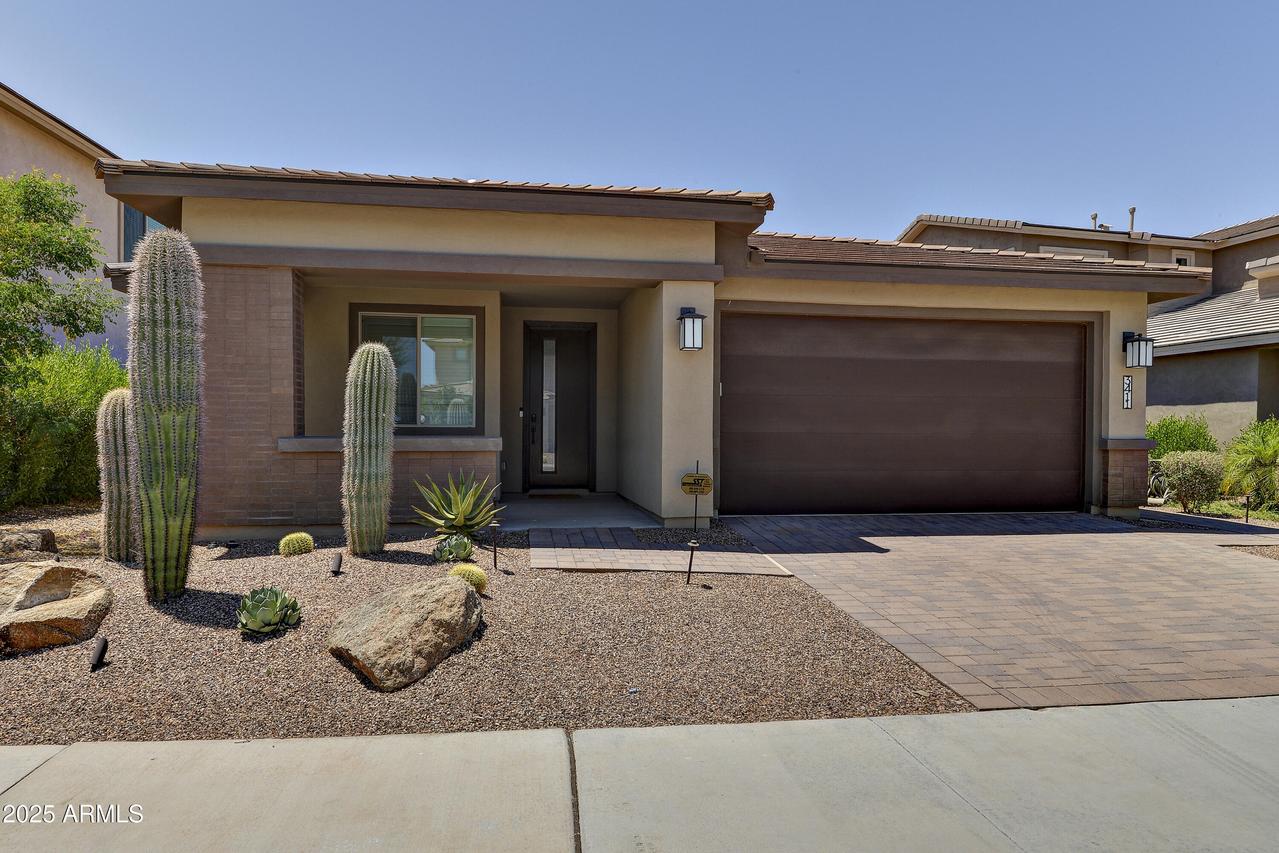 3411 E Louise Dr., Phoenix, AZ 85050