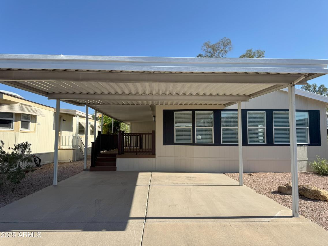 2233 E Behrend Dr. #29, Phoenix, AZ 85024