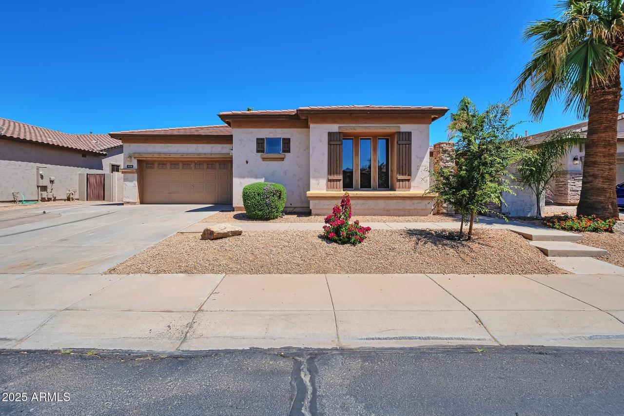 3114 E Capricorn Way, Chandler, AZ 85249