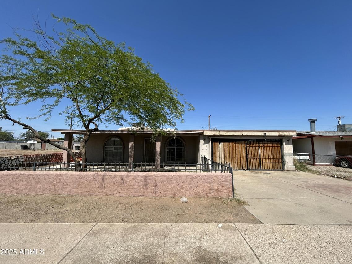 1816 N 38th Dr., Phoenix, AZ 85009