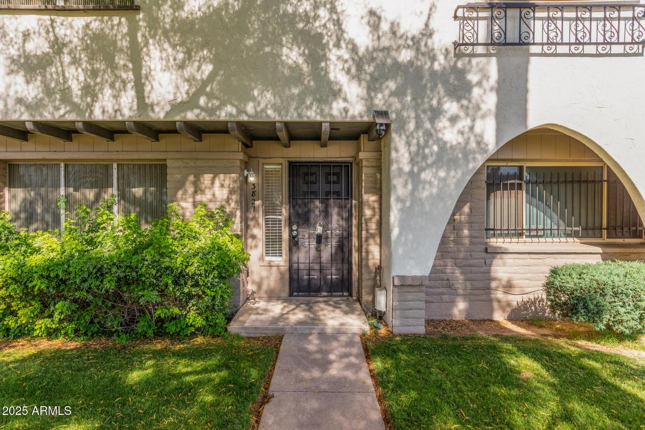 3821 N 28th St., Phoenix, AZ 85016