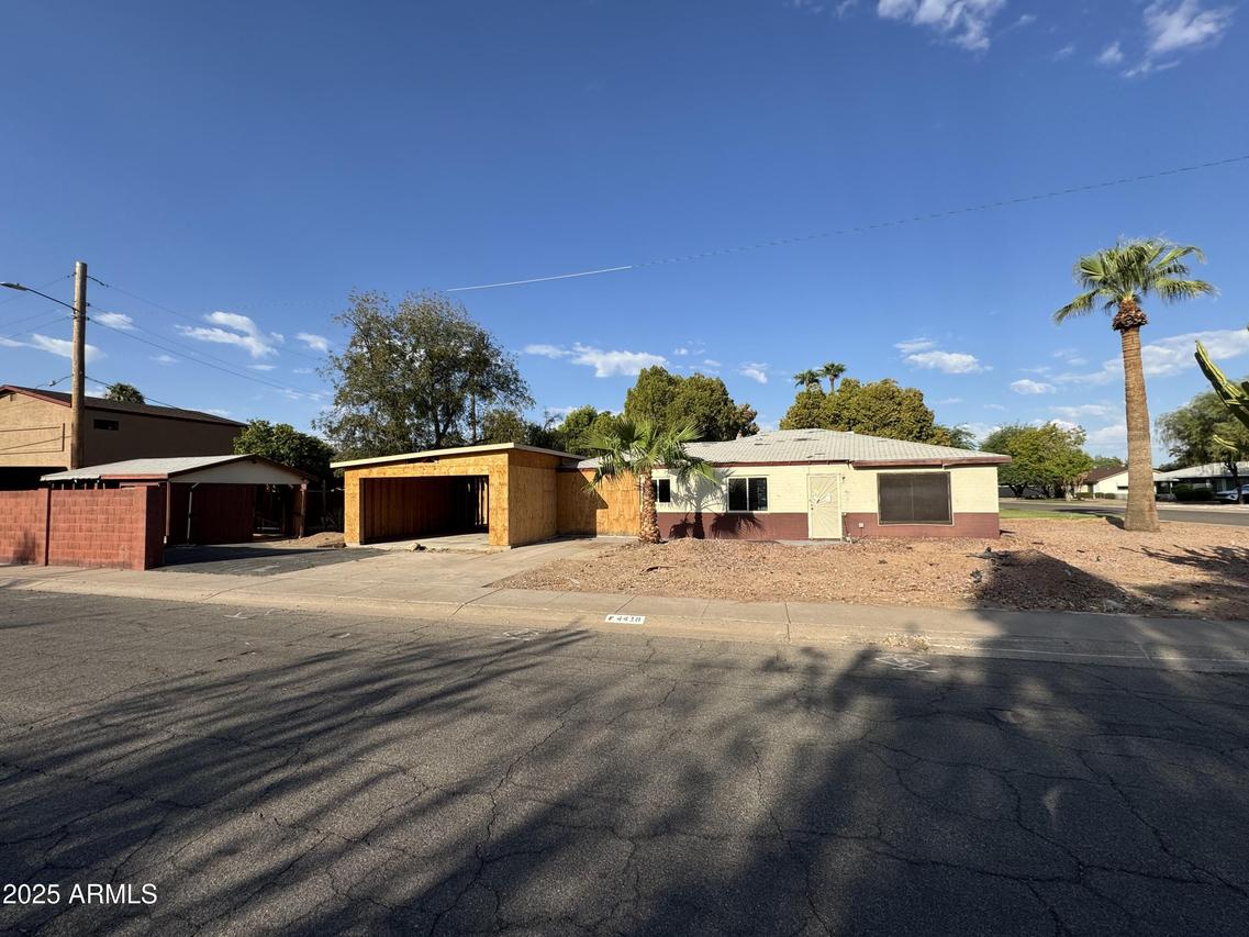 4418 N 19th Pl., Phoenix, AZ 85016