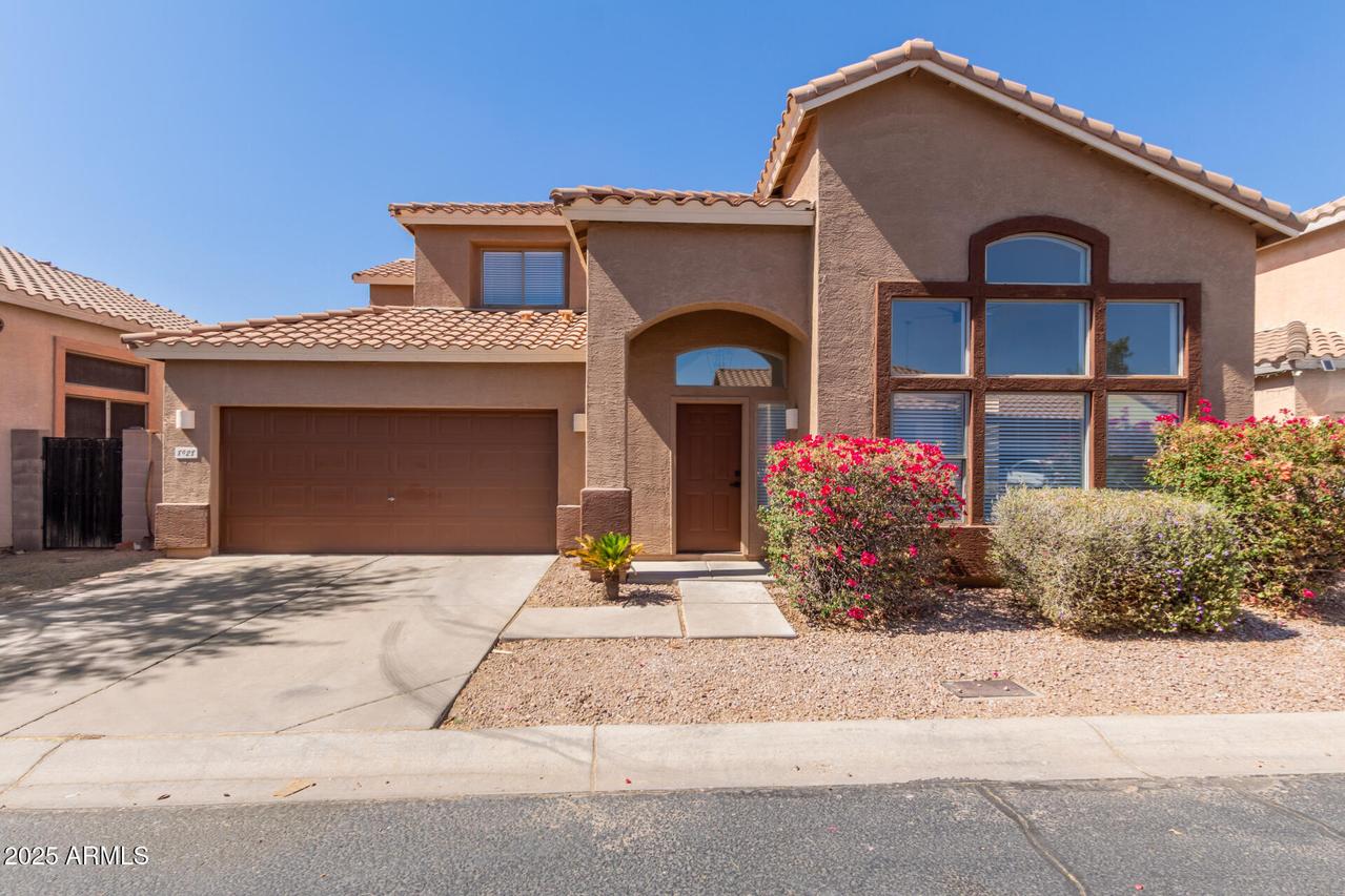 8928 E Crescent Ave., Mesa, AZ 85208