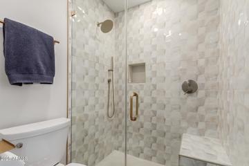 2402 E Cinnabar Ave., Phoenix, AZ 85028