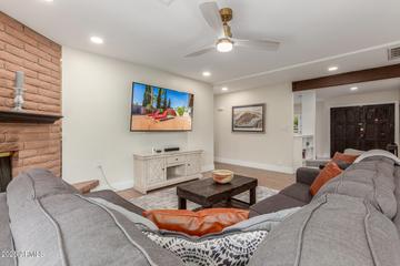 2402 E Cinnabar Ave., Phoenix, AZ 85028