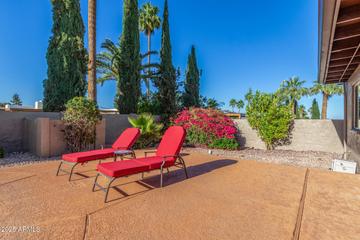 2402 E Cinnabar Ave., Phoenix, AZ 85028