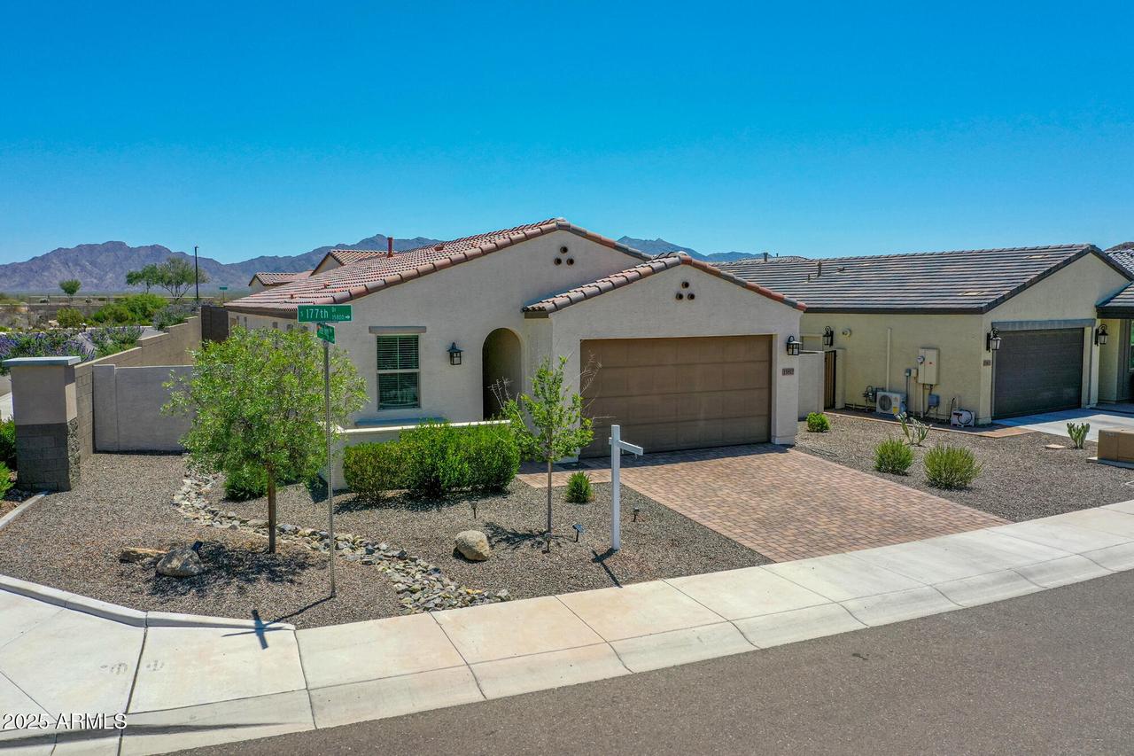 15817 S 177th Dr., Goodyear, AZ 85338