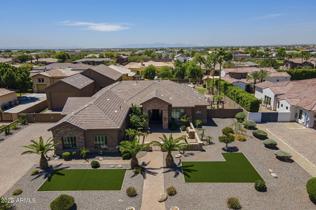 10033 W Jj Ranch Rd., Peoria, AZ 85383