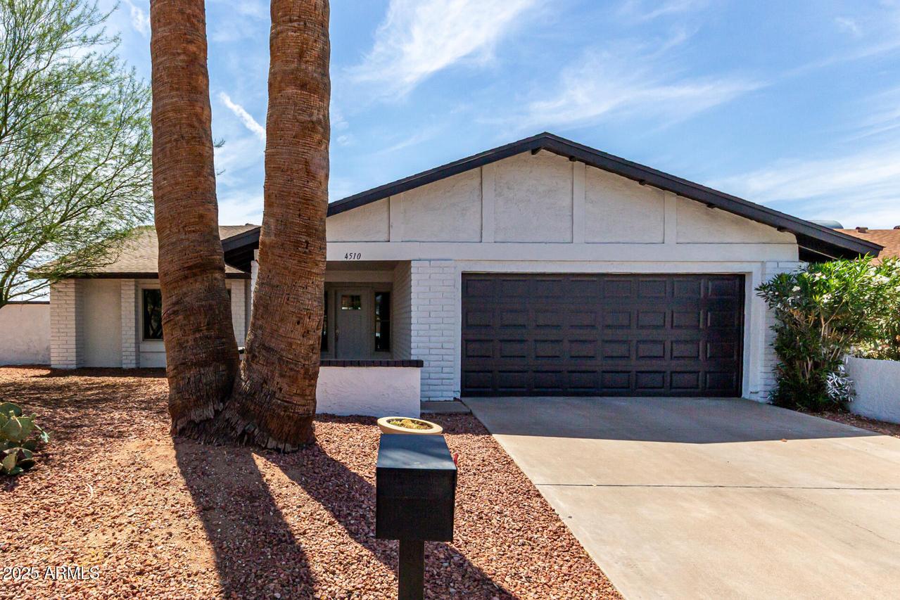 4510 N 105th Ave., Phoenix, AZ 85037