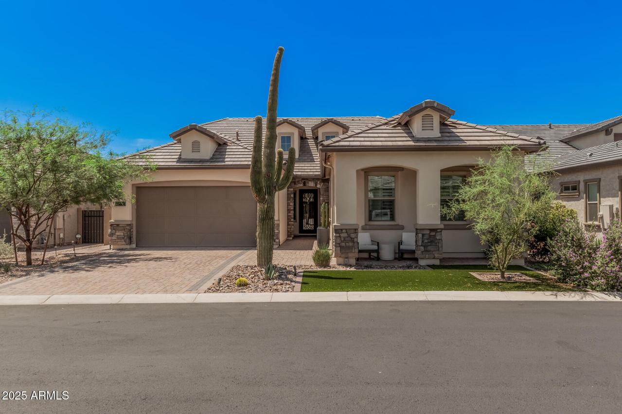 8055 E Jaeger St., Mesa, AZ 85207