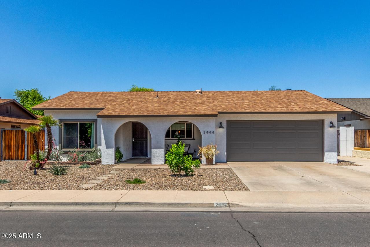 2444 S Noche De Paz St., Mesa, AZ 85202