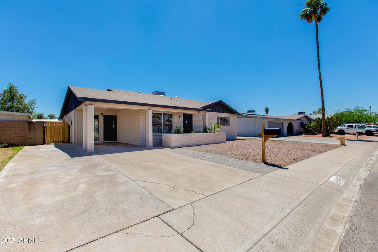 4325 W Sierra St., Glendale, AZ 85304