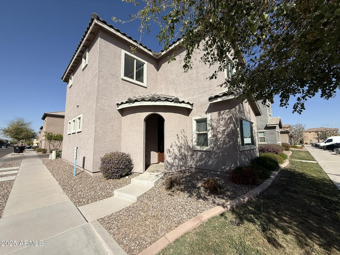 1720 W Pollack St., Phoenix, AZ 85041