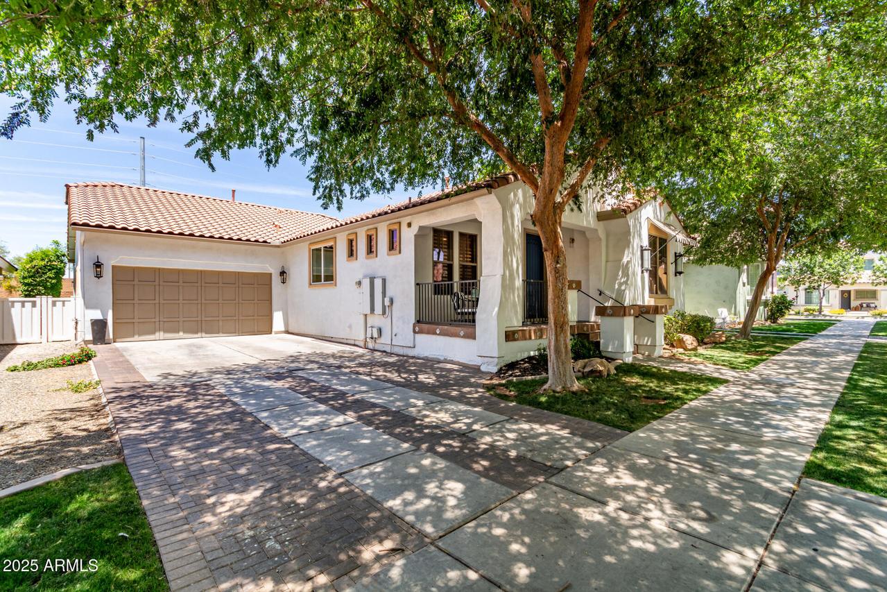 3030 E Camellia Dr., Gilbert, AZ 85296