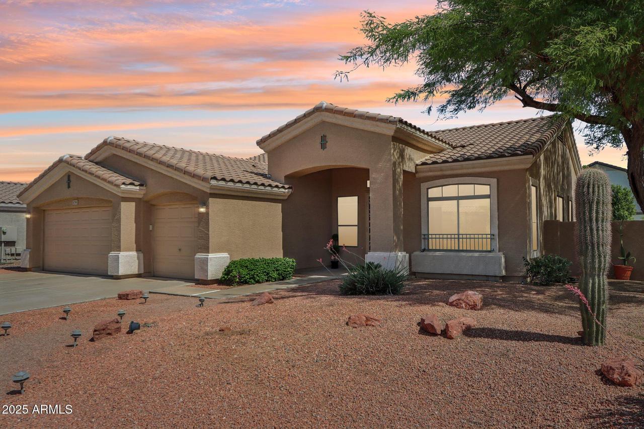 6781 W Lone Cactus Dr., Glendale, AZ 85308