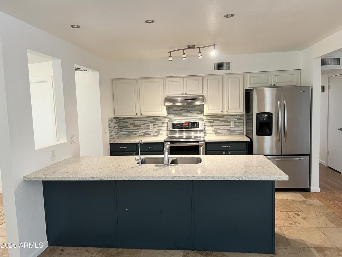 2838 E Contessa St., Mesa, AZ 85213