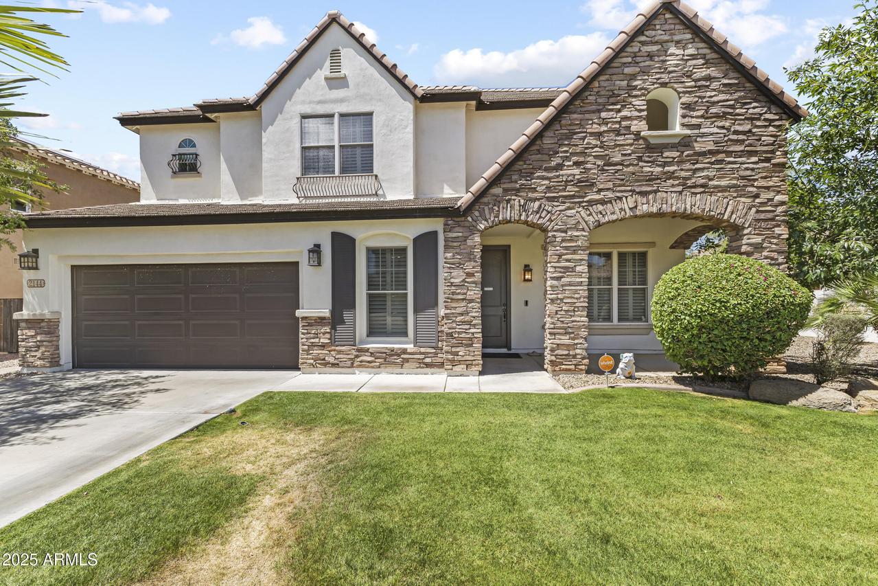 2144 E Honeysuckle Pl., Chandler, AZ 85286