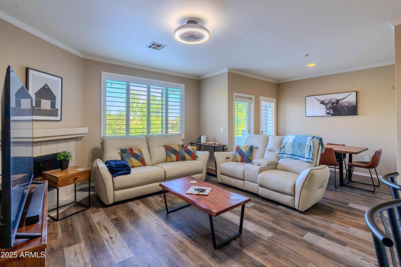 5345 E Van Buren St. #307, Phoenix, AZ 85008