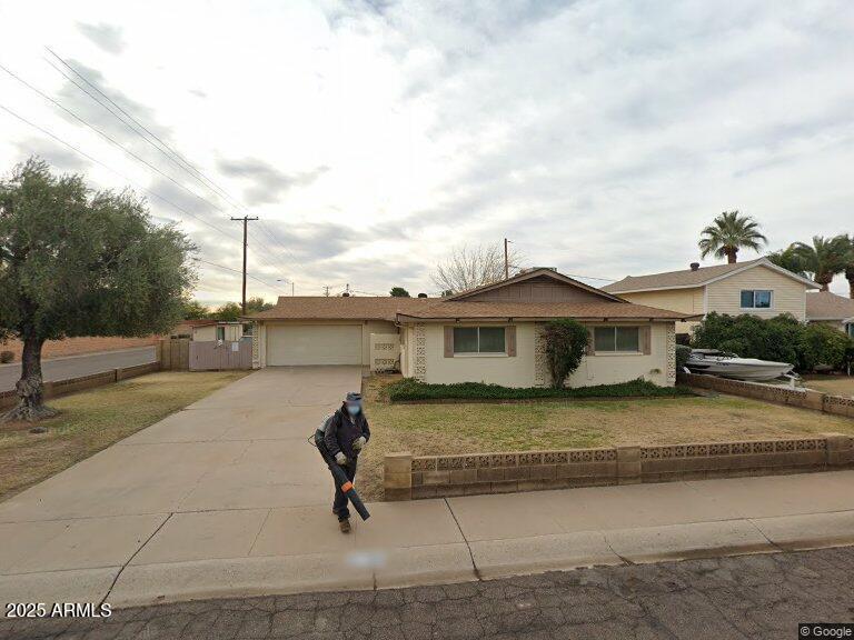8749 E Keim Dr., Scottsdale, AZ 85250