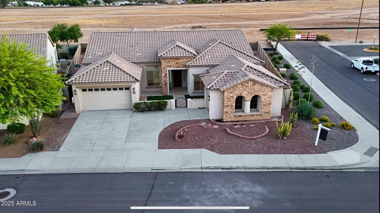 18027 W Royal Palm Rd., Waddell, AZ 85355