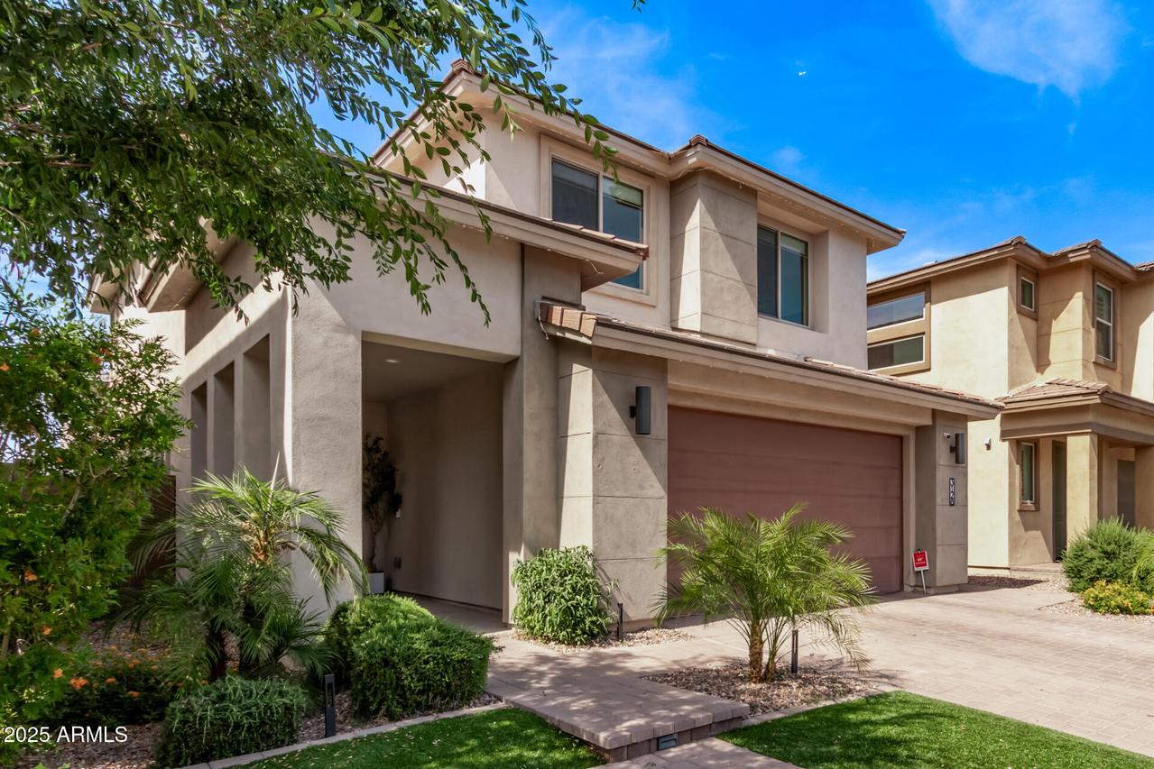 3128 E Tina Dr., Phoenix, AZ 85050