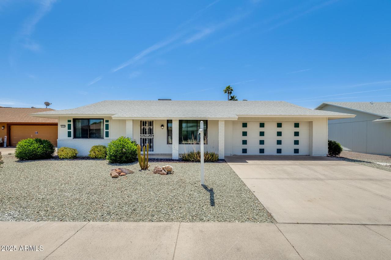 12323 W Sonnet Dr., Sun City West, AZ 85375