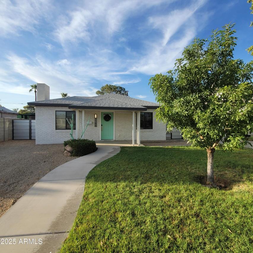 2246 E Yale St., Phoenix, AZ 85006
