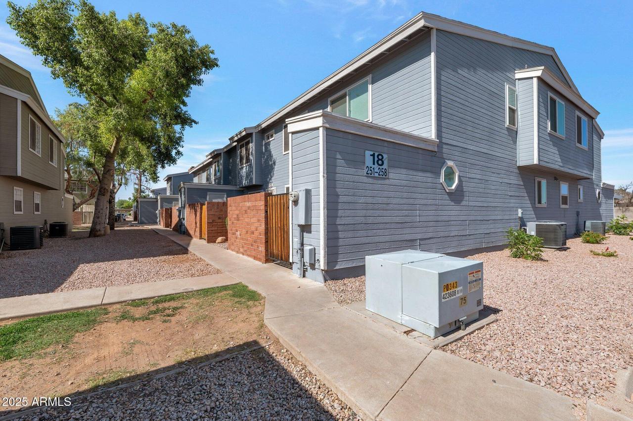 2301 E University Dr. #256, Mesa, AZ 85213