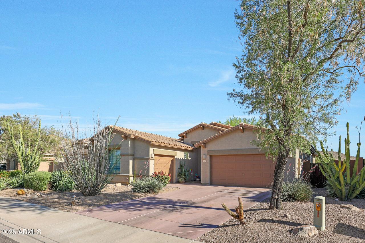 8687 W Bajada Rd., Peoria, AZ 85383