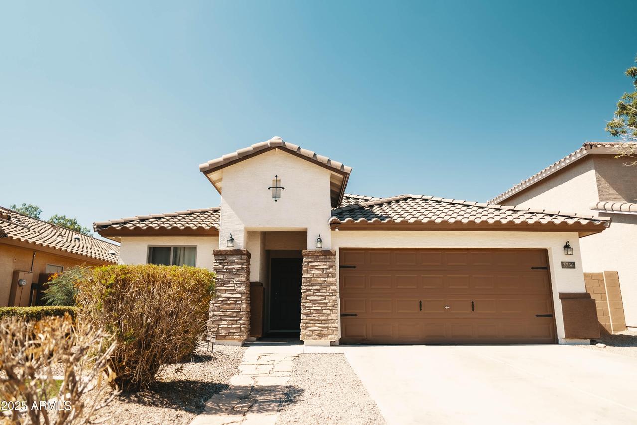 3756 E Alamo St., San Tan Valley, AZ 85140