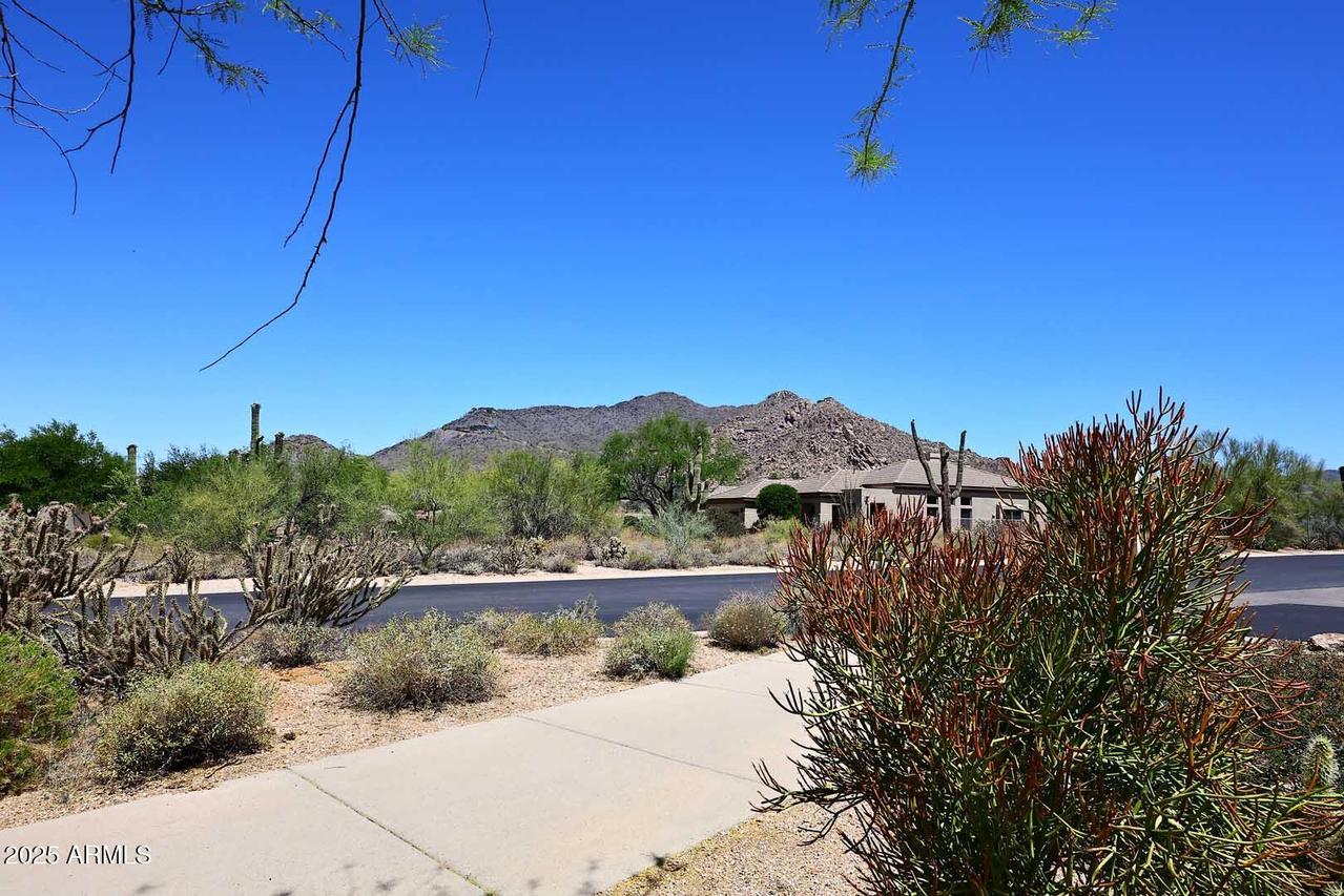 6937 E Purple Shade Cir., Scottsdale, AZ 85266