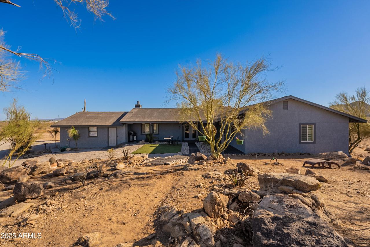 15612 S Tuthill Rd., Buckeye, AZ 85326
