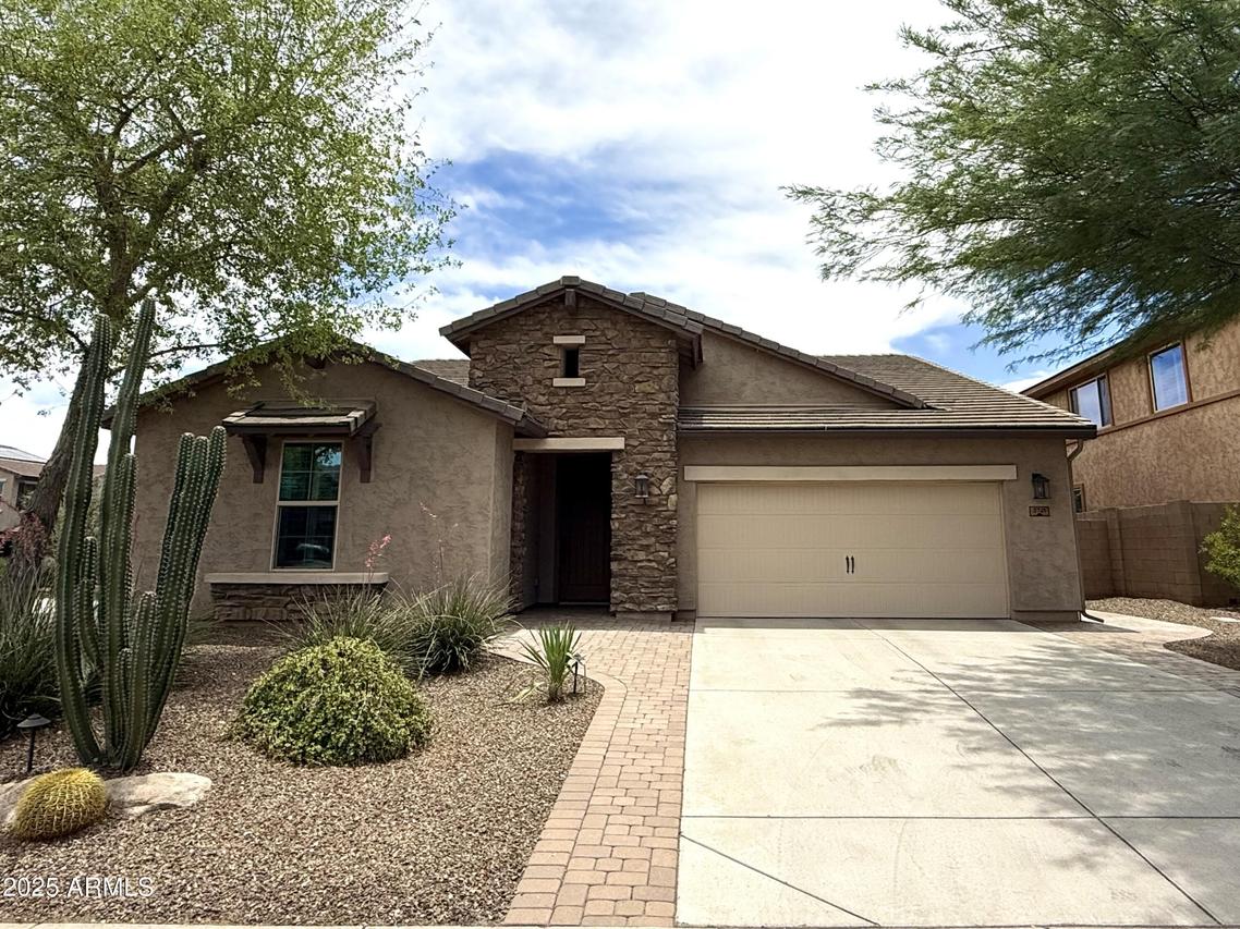 3721 W Aracely Dr., New River, AZ 85087