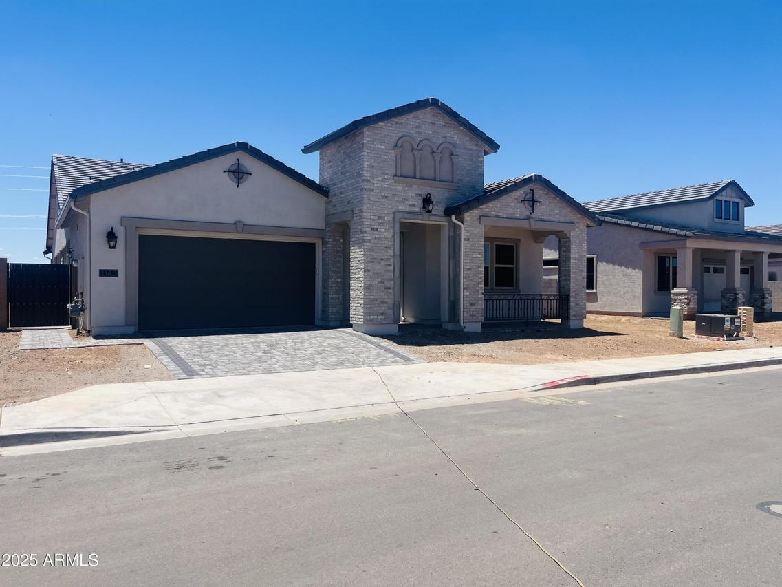 1145 E Gleneagle Dr., Chandler, AZ 85249