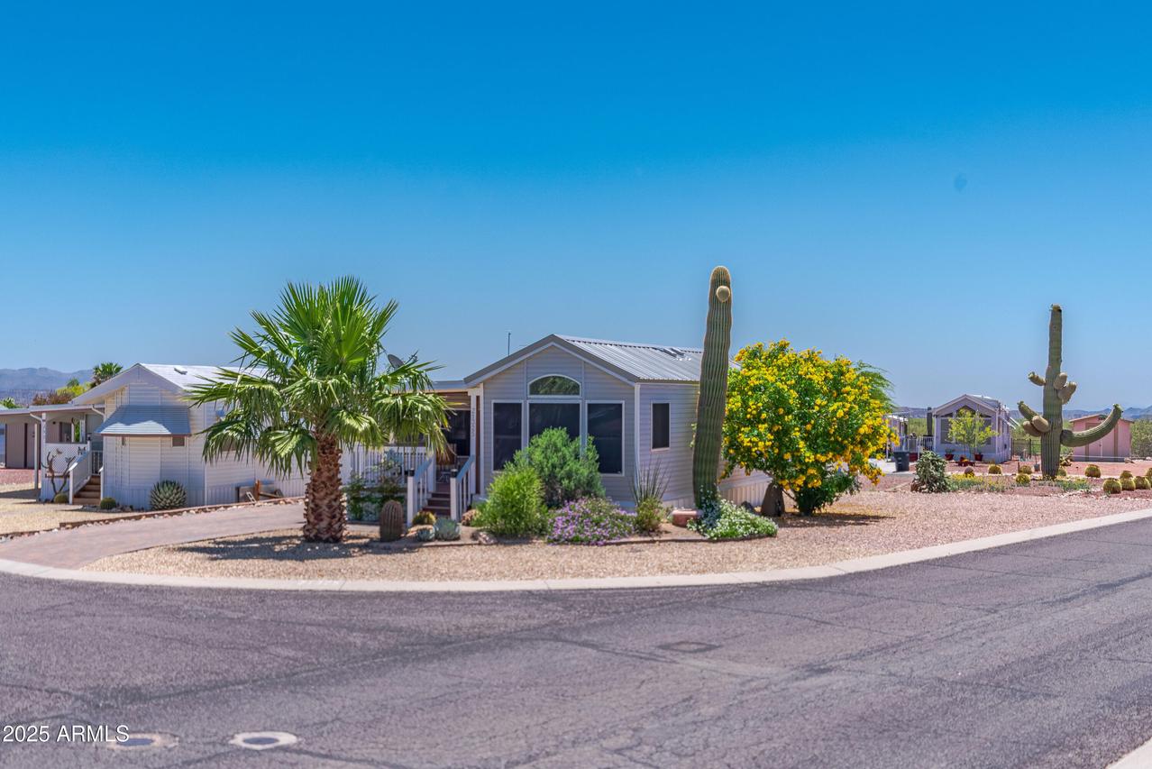 21325 W Outlaw Dr., Congress, AZ 85332