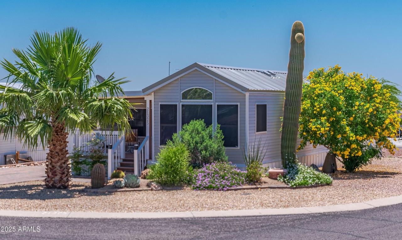 21325 W Outlaw Dr., Congress, AZ 85332