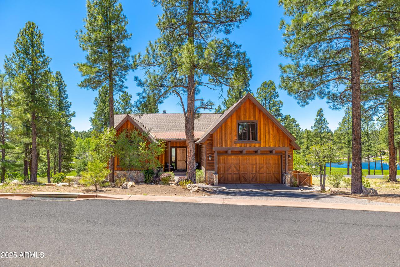 2725 S Birds Of Prey Ct., Flagstaff, AZ 86005