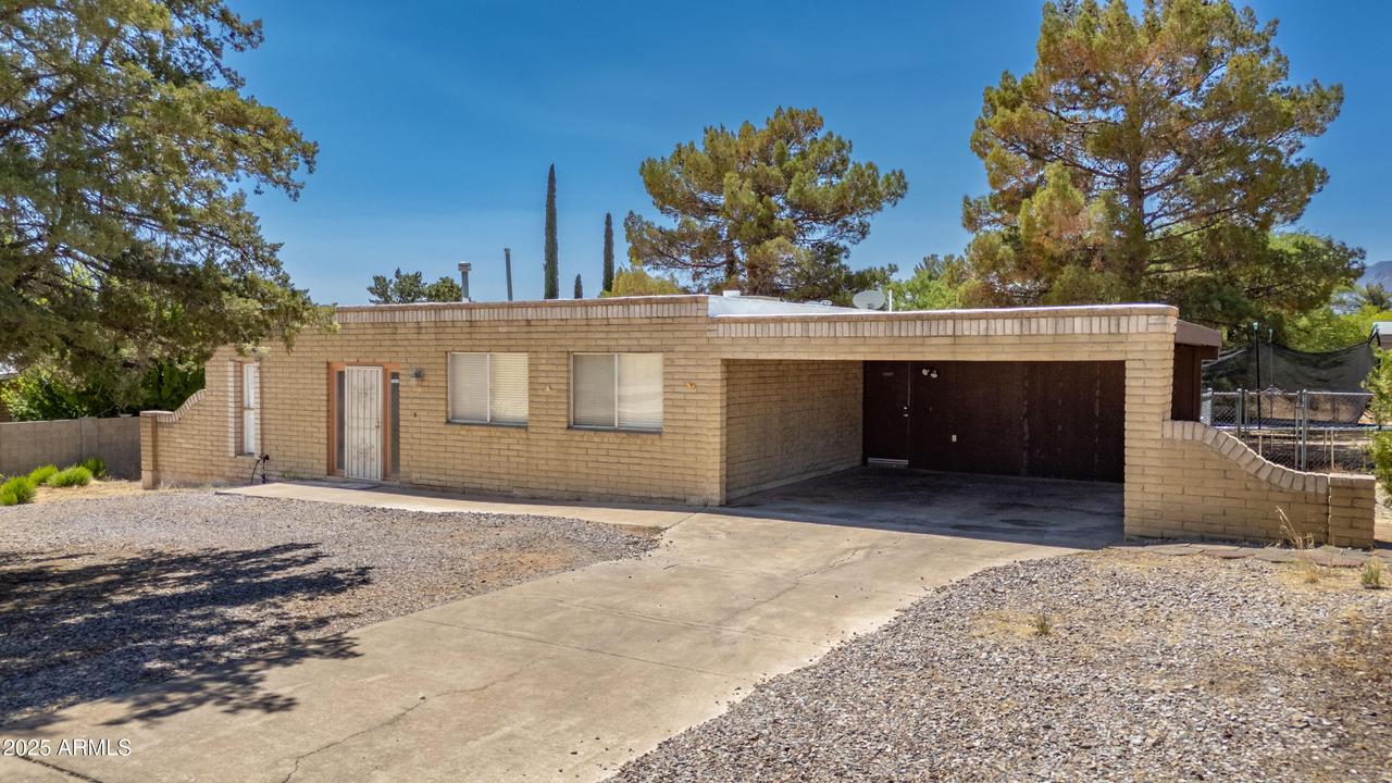 2256 Golf Links Rd., Sierra Vista, AZ 85635