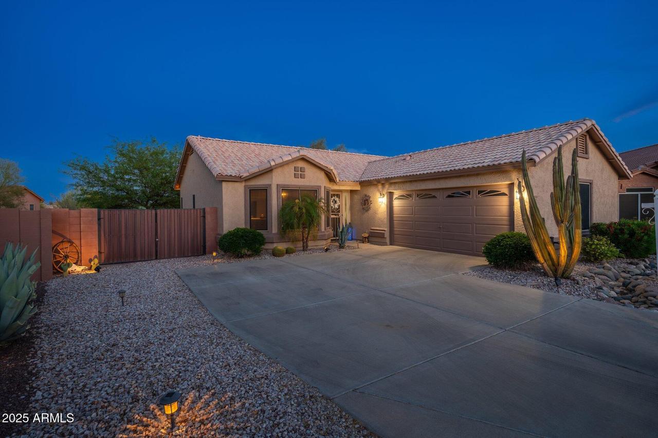 6939 S Red Hills Rd., Gold Canyon, AZ 85118
