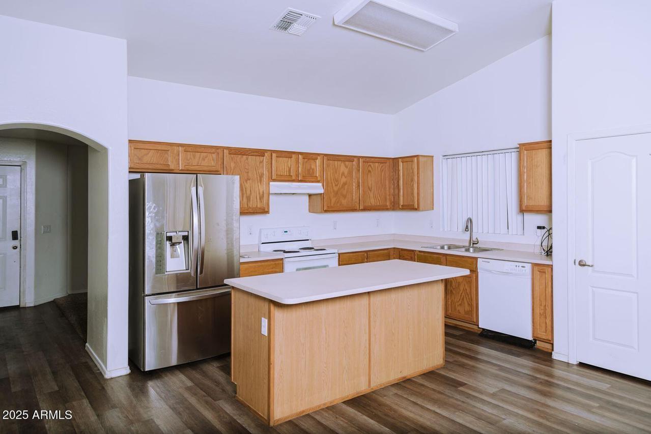 1930 W Burgess Ln., Phoenix, AZ 85041