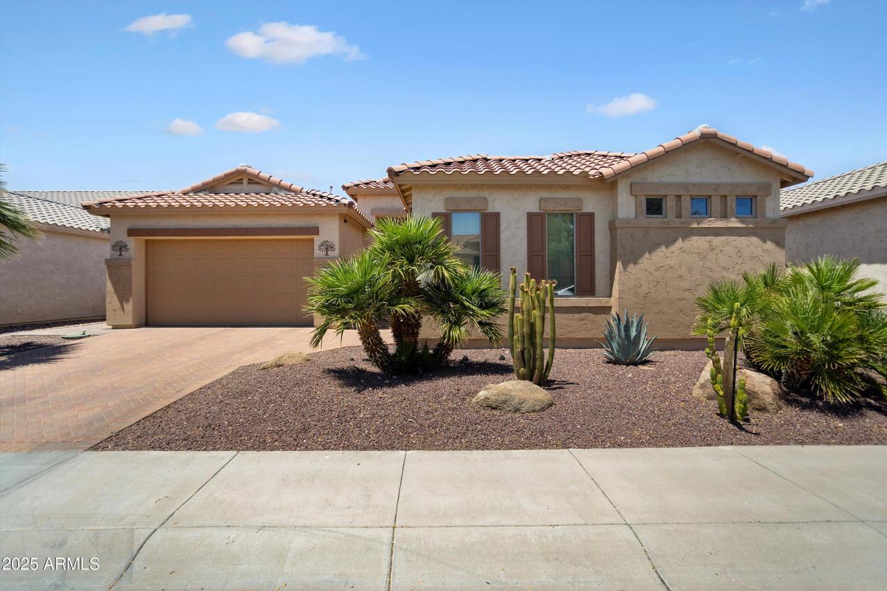 18242 W Stinson Dr., Surprise, AZ 85374