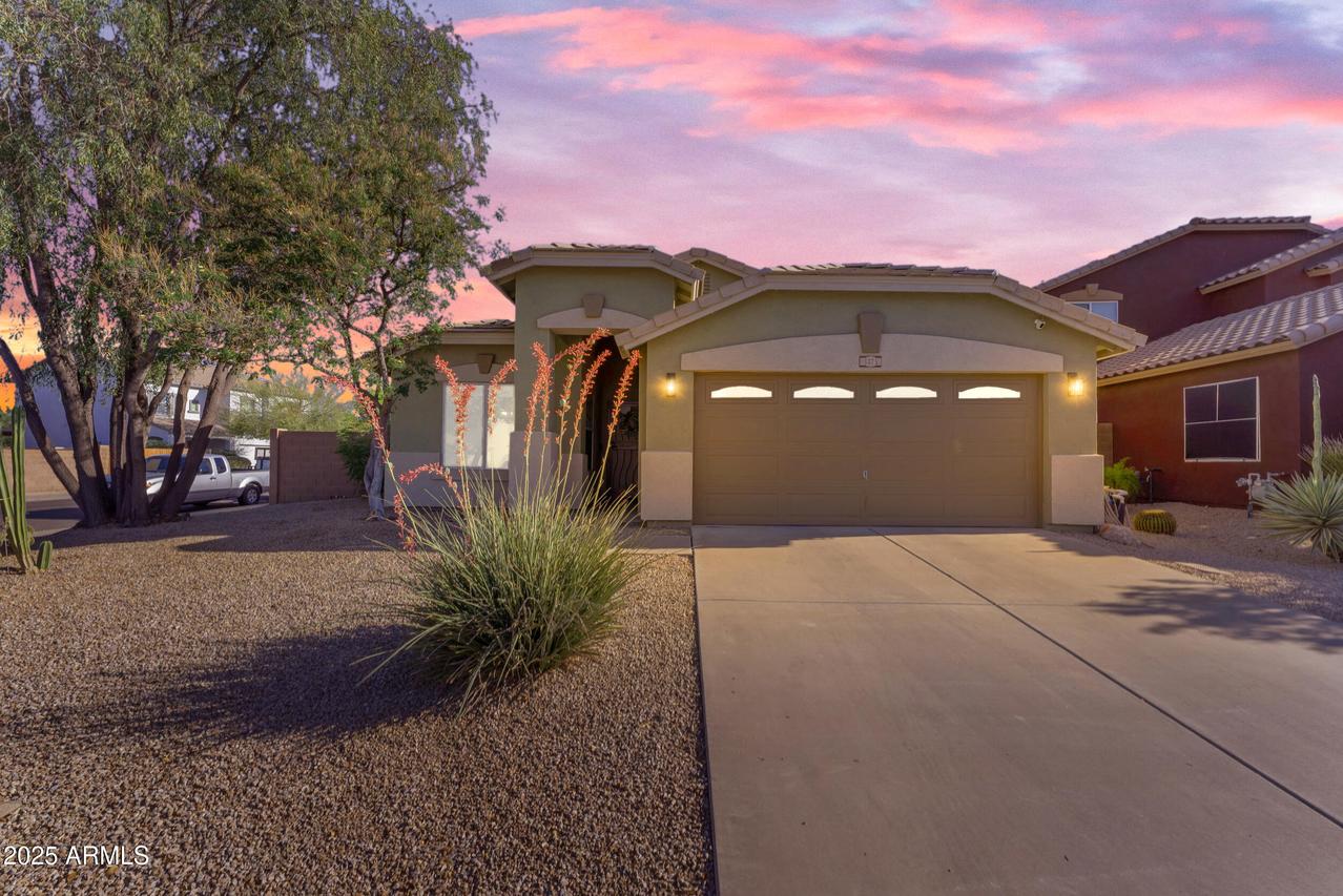 3373 W Five Mile Peak Dr., San Tan Valley, AZ 85144