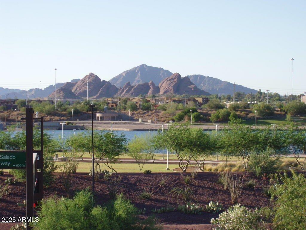 525 W Lakeside Dr. #151, Tempe, AZ 85281